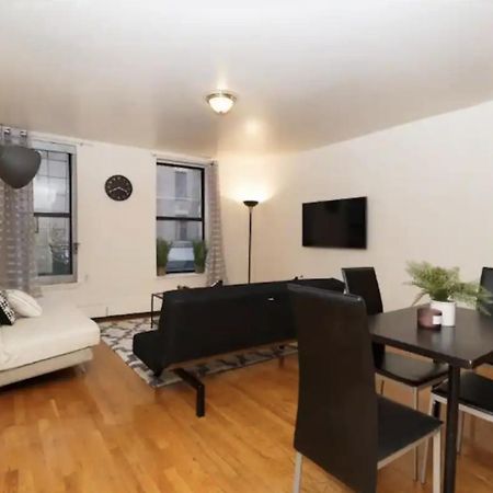 2Bed Bliss By Central Park North New York Exterior foto