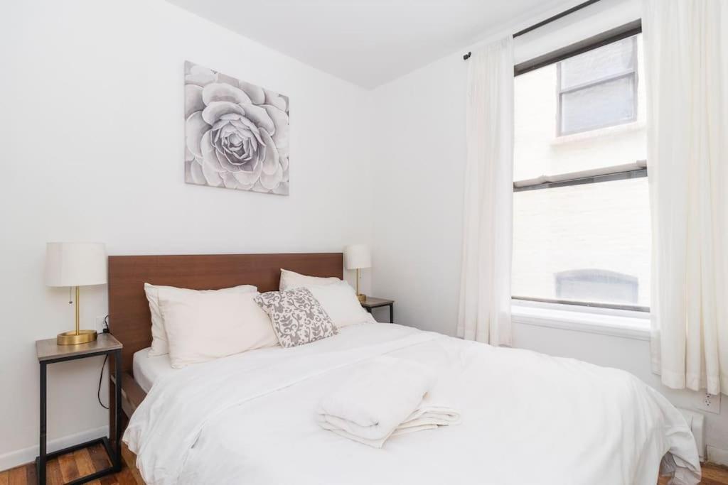 2Bed Bliss By Central Park North New York Exterior foto
